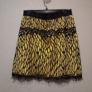 Robert Rodriguez Mini Skirt Lace Overlay Black- Yellow Waistband Sz6